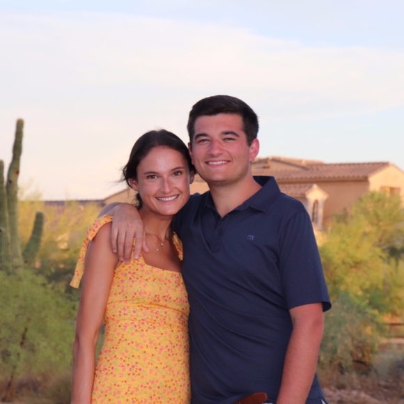 Meet your Posher, Lisa - Picture 1 of 1